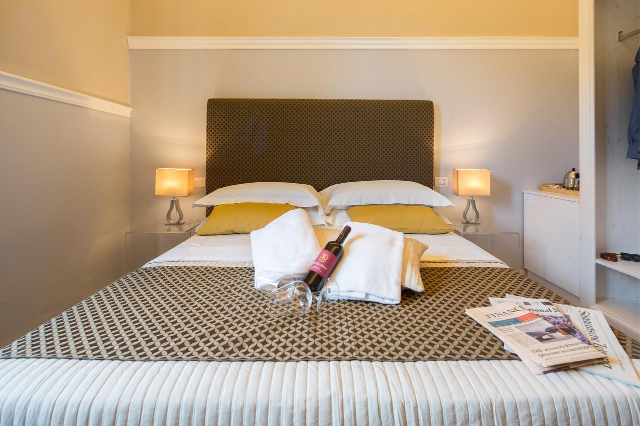 Double Room with Private Bathroom,738285004:JPEG